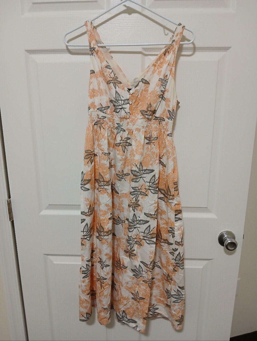 Sleeveless Orange Floral V-Neck Maxi Dress - Lightweight Summer Style